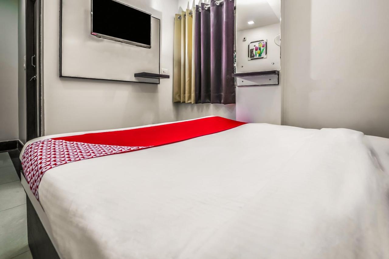 Oyo 11840 Hotel Venus Ajmer Exteriör bild
